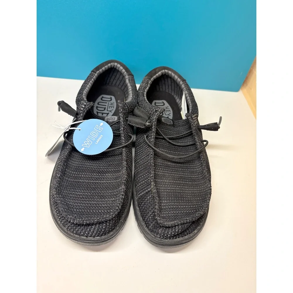 Hey Dude Wally Stretch Sox Mens 10EE Wide Black Slip On Loafers 42660-001 NEW